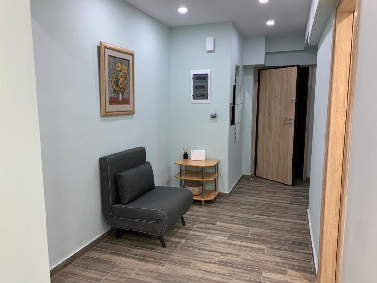 Cozy Apartment Metaxourgeio Greendom Atenas Exterior foto